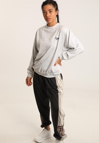 VINTAGE REEBOK EMBROIDERED LOGO SWEATSHIRT