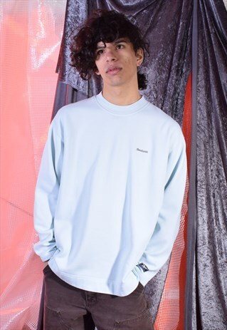 VINTAGE REEBOK LIGHT BLUE SWEATSHIRT