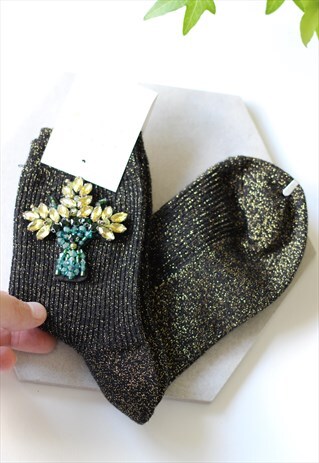 BLACK FLORAL EMBELLISHED SOCKS