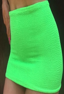 green crinkle skirt