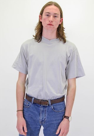 VINTAGE NIKE LOGO T-SHIRT IN GREY LARGE