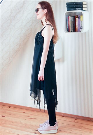 BLACK SEQUIN CHEST TWO LAYERS EVENING DRESS