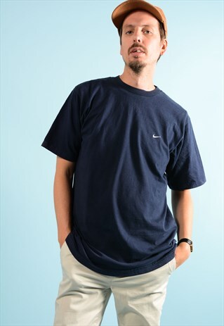 NIKE T-SHIRT