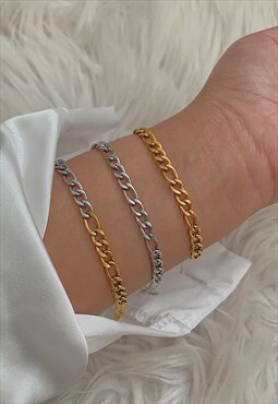ARTISTE. Gold and Silver Figaro Chain Bracelet Set