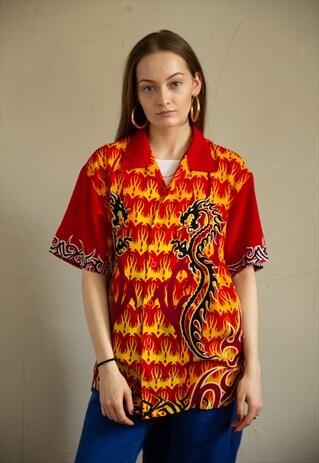 VINTAGE SHORT SLEEVED DRAGON IN FIRE SHIRT . UNISEX