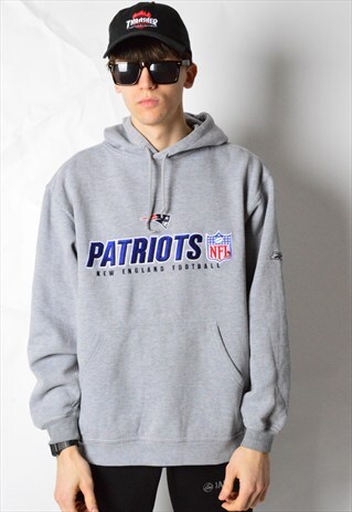 VINTAGE 90S GREY EMBROIDERED PATRIOTS NFL AMERICAN FOOTBALL