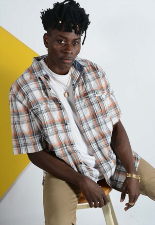 VINTAGE CARHARRT SHIRT WITH CHECK PATTERN.