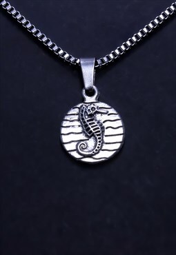 CRW Silver Sea Horse Necklace 