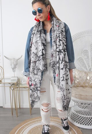 VINTAGE SCARF