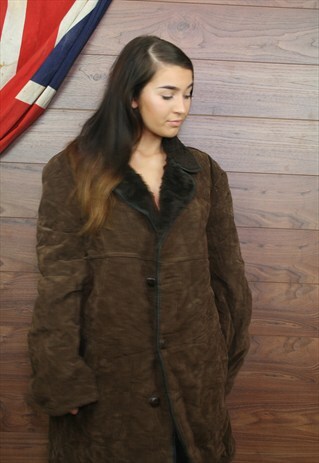 VINTAGE SUEDE,LEATHER SHEEPSKIN SHEARLING LINED WINTER COAT.