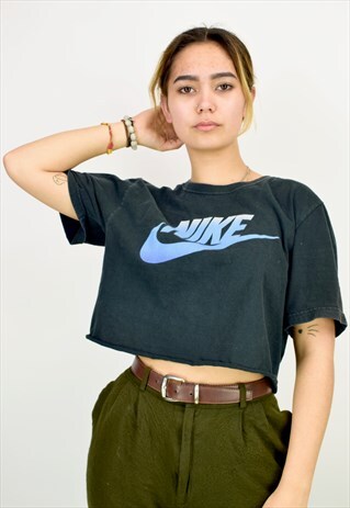 VINTAGE 90'S NIKE CROP TOP