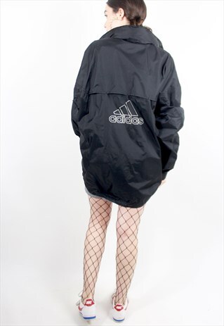 90'S RETRO BLACK & WHITE OVERSIZED RAIN MAC