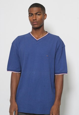 VINTAGE TOMMY HILFIGER T-SHIRT