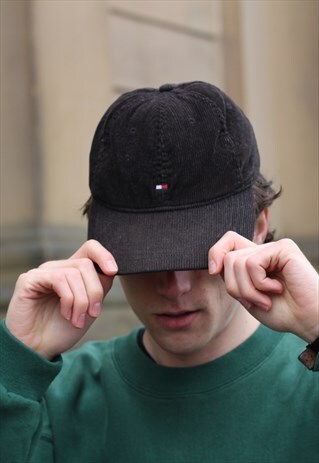 VINTAGE CORDUROY TOMMY HILFIGER CAP
