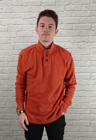 VINTAGE TOMMY HILFIGER QUARTER BUTTONED JUMPER
