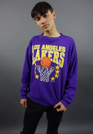 THE LA LAKERS SWEATER
