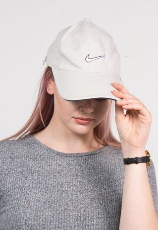 VINTAGE BEIGE NIKE CAP