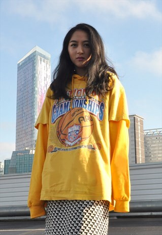 00S YELLOW BASKETBALL CHAMPIONSHIP GRAPHIC PRINT T-SHIRT