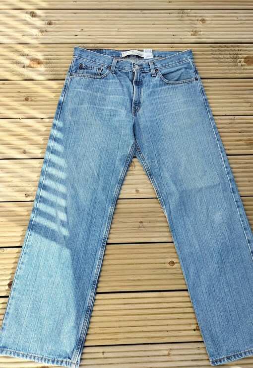 garment image
