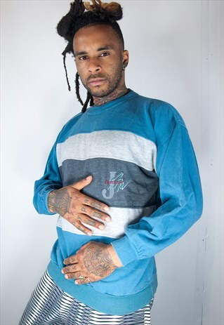 REEBOK BLUE EMBROIDED SWEATSHIRT