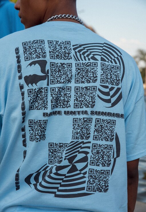 garment image