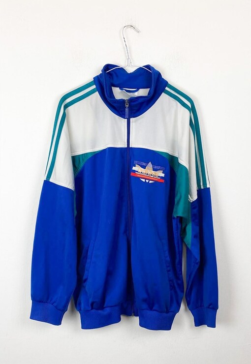 garment image