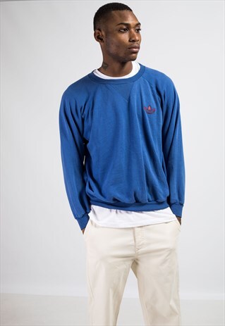 VINTAGE ADIDAS SWEATSHIRT