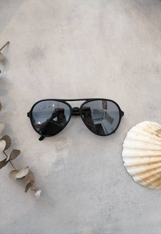 VINTAGE BLACK AVIATOR SUNGLASSES