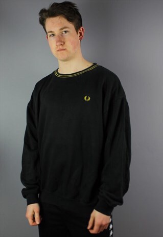 VINTAGE FRED PERRY SWEATSHIRT IN BLACK WITH EMBROIDERY