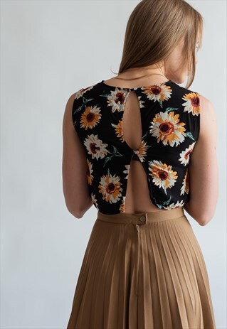 VINTAGE 70S BOHO CROP TOP IN DAISY PATTERN