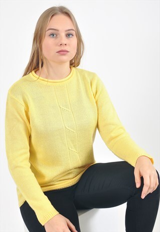 VINTAGE KNITWEAR ROUND NECK JUMPER IN YELLOW