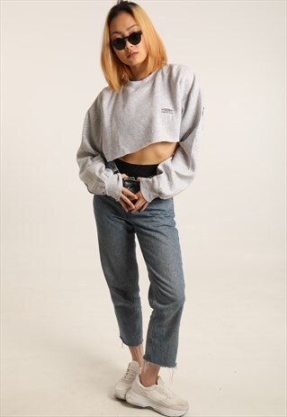 VINTAGE UMBRO EMBROIDERED LOGO CROPPED SWEATSHIRT