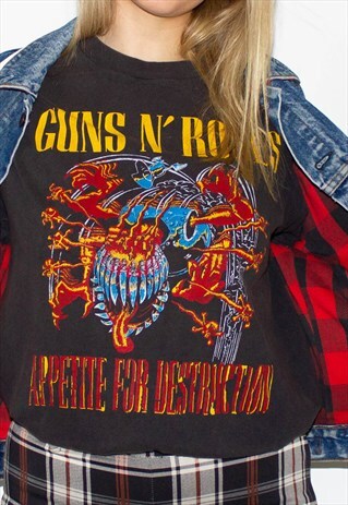 VINTAGE SOFT BLACK GUNS & ROSES ROCK BAND T-SHIRT