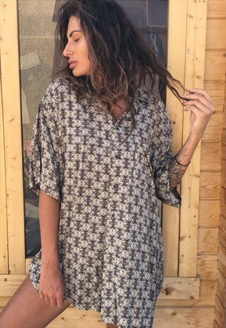 OVERSIZED RETRO 90S 80S VINTAGE UNISEX FESTIVAL SHIRT