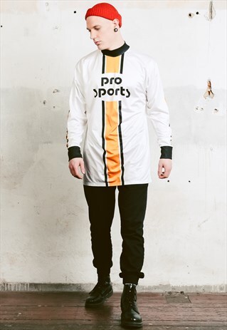 VINTAGE 90S FOOTBALL SHIRT