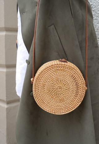 BROWN WOVEN BUTTONBAG