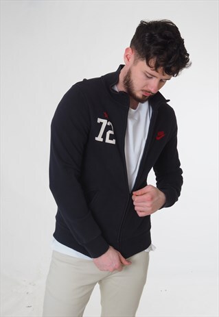 VINTAGE NIKE SWEATSHIRT BLACK
