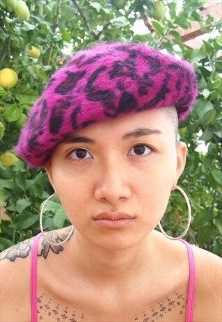 PURPLE PRINT FLUFFY BERET