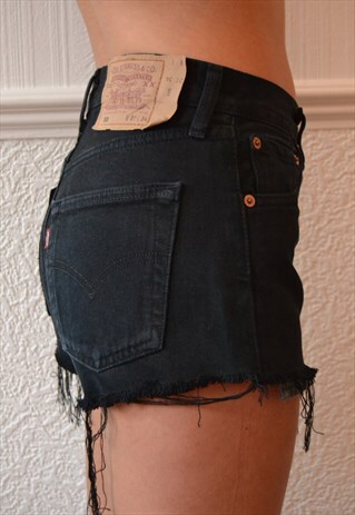 VINTAGE LEVI'S 501 FESTIVAL SHORTS