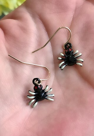 SPIDER EARRINGS
