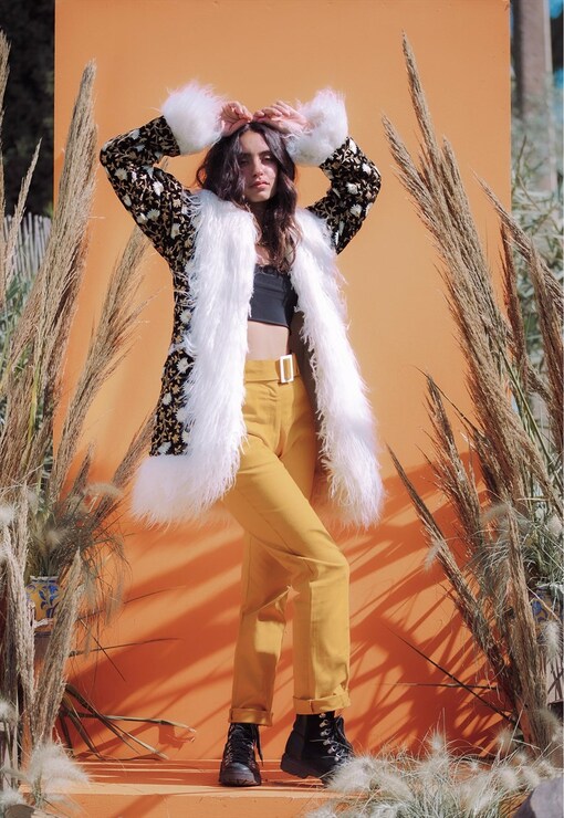 garment image