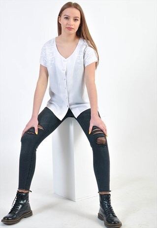 VINTAGE 90'S BLOUSE IN WHITE