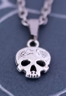 CRW Silver Scratched Skull Necklace 