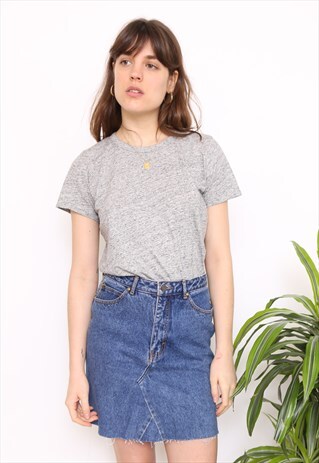 VINTAGE 90S BLUE DENIM RAW HEM MINI SKIRT