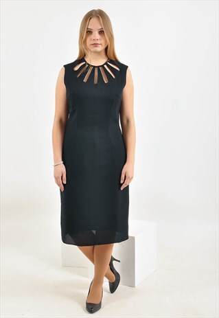 VINTAGE DRESS IN BLACK