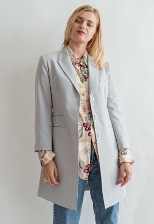 VINTAGE 80S LONG MINIMAL BLAZER IN PASTEL BLUE