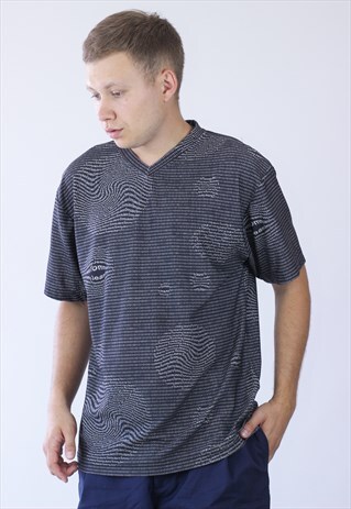 90S VINTAGE MENS TOMMY HILFIGER ILLUSION T-SHIRT