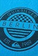 MEN'S Y2K QUIKSILVER BERLIN SPELL OUT TSHIRT 