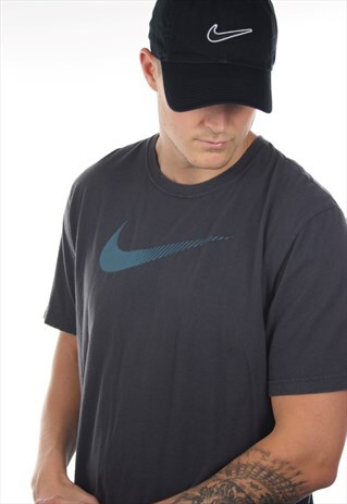 VINTAGE NIKE BIG LOGO T SHIRT TEE