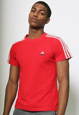 VINTAGE ADIDAS T-SHIRT